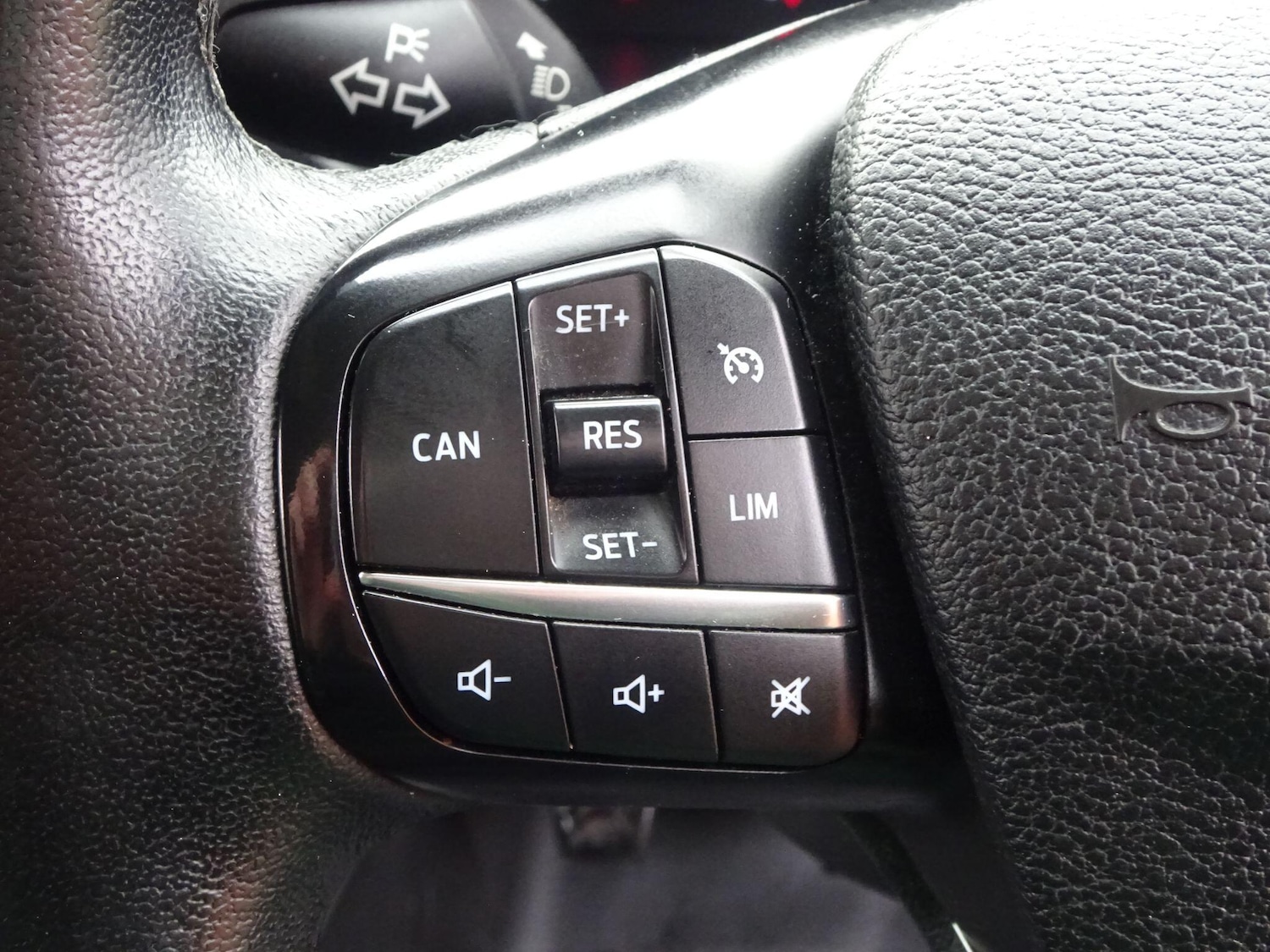 Used Ford Transit Custom 2020 for sale - 77559346: Photo 17