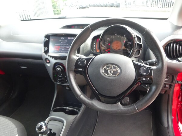 Used Toyota AYGO 2022 for sale - 75298133: Photo 11