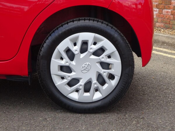 Used Toyota AYGO 2022 for sale - 75298133: Photo 8