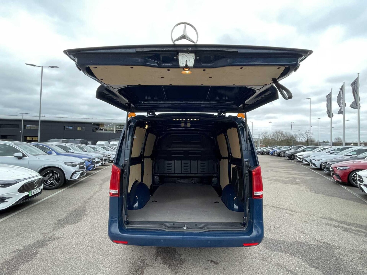 Used Mercedes-Benz Vito for sale - 77752980: Photo 8