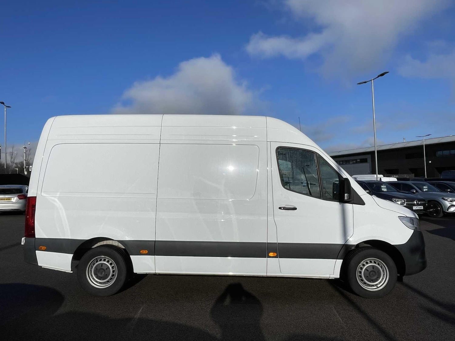 Used Mercedes-Benz Sprinter 2025 for sale - 77604705: Photo 2