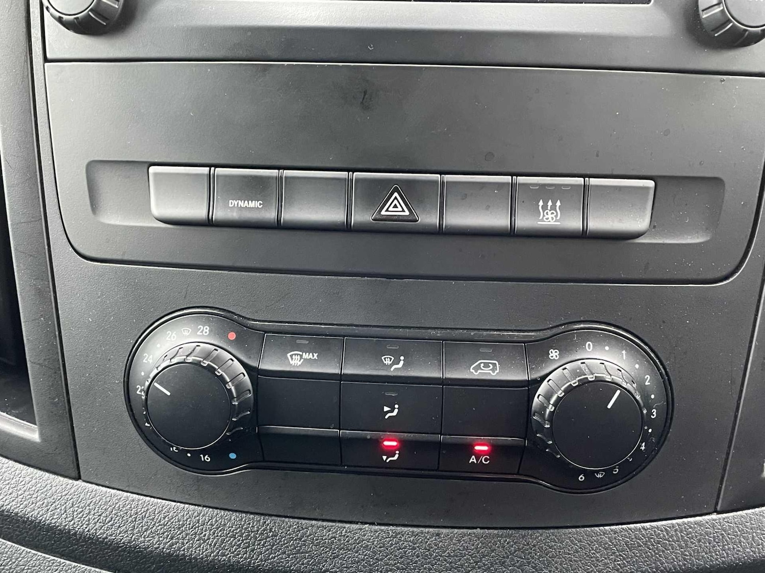 Used Mercedes-Benz Vito 2024 for sale - 77604702: Photo 27