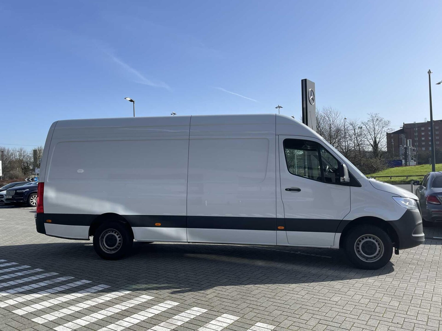 Used Mercedes-Benz Sprinter for sale - 77671322: Photo 2