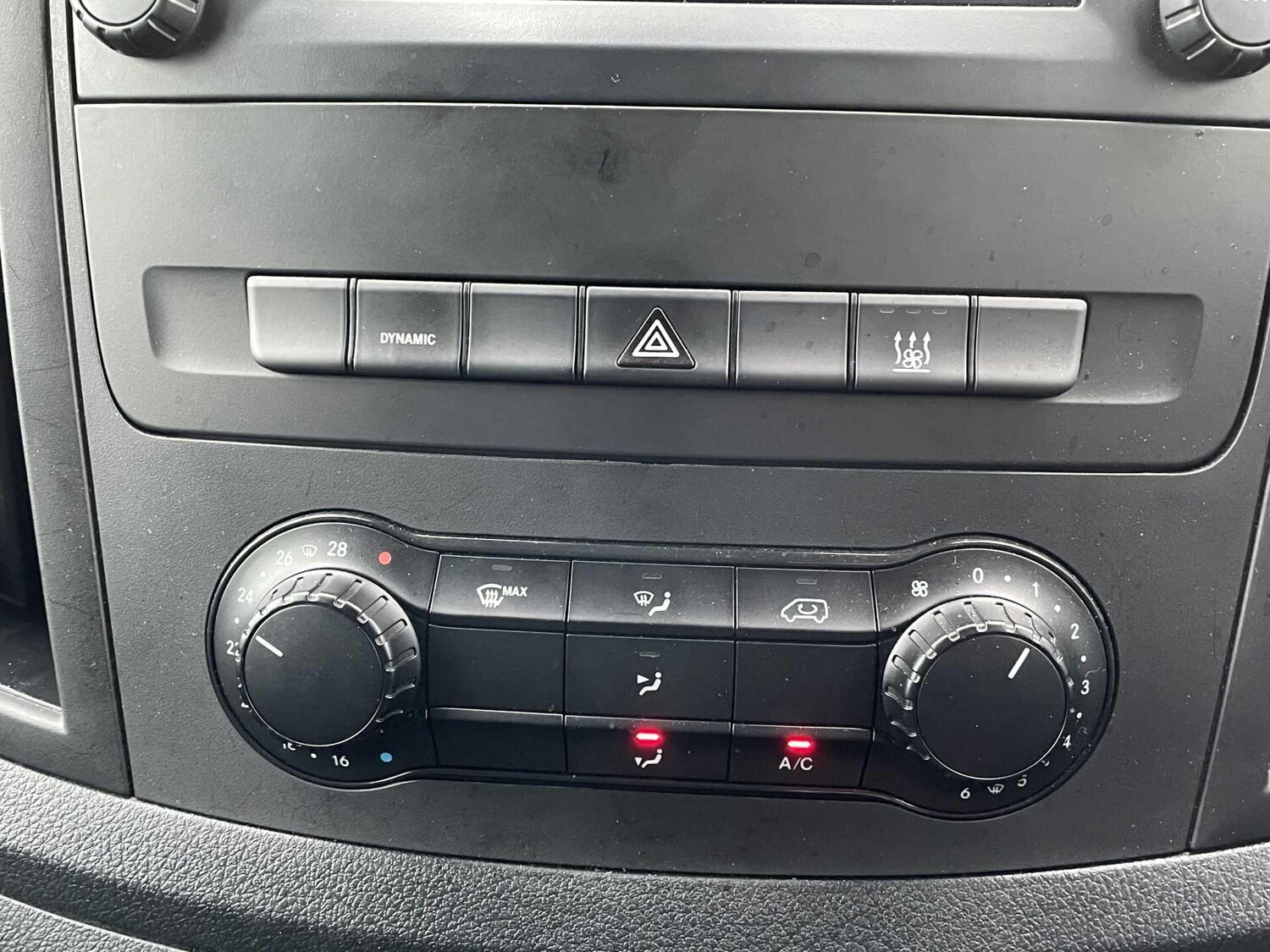 Used Mercedes-Benz Vito 2024 for sale - 77939543: Photo 27