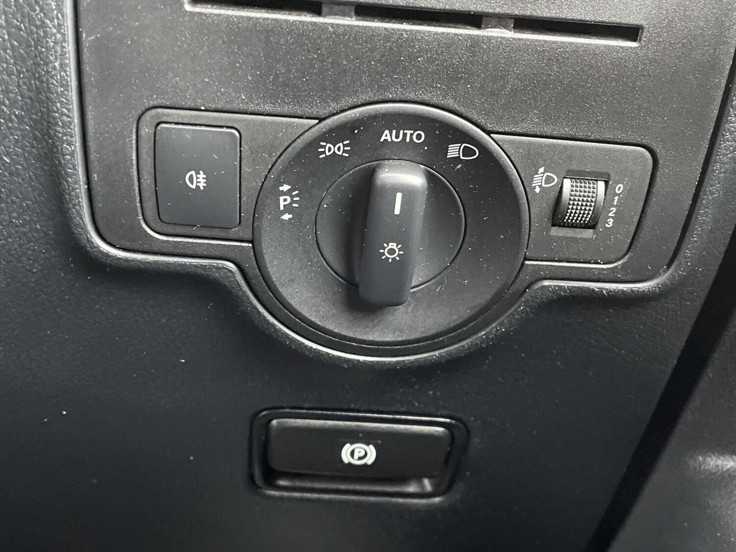 Used Mercedes-Benz Vito 2024 for sale - 77939543: Photo 28