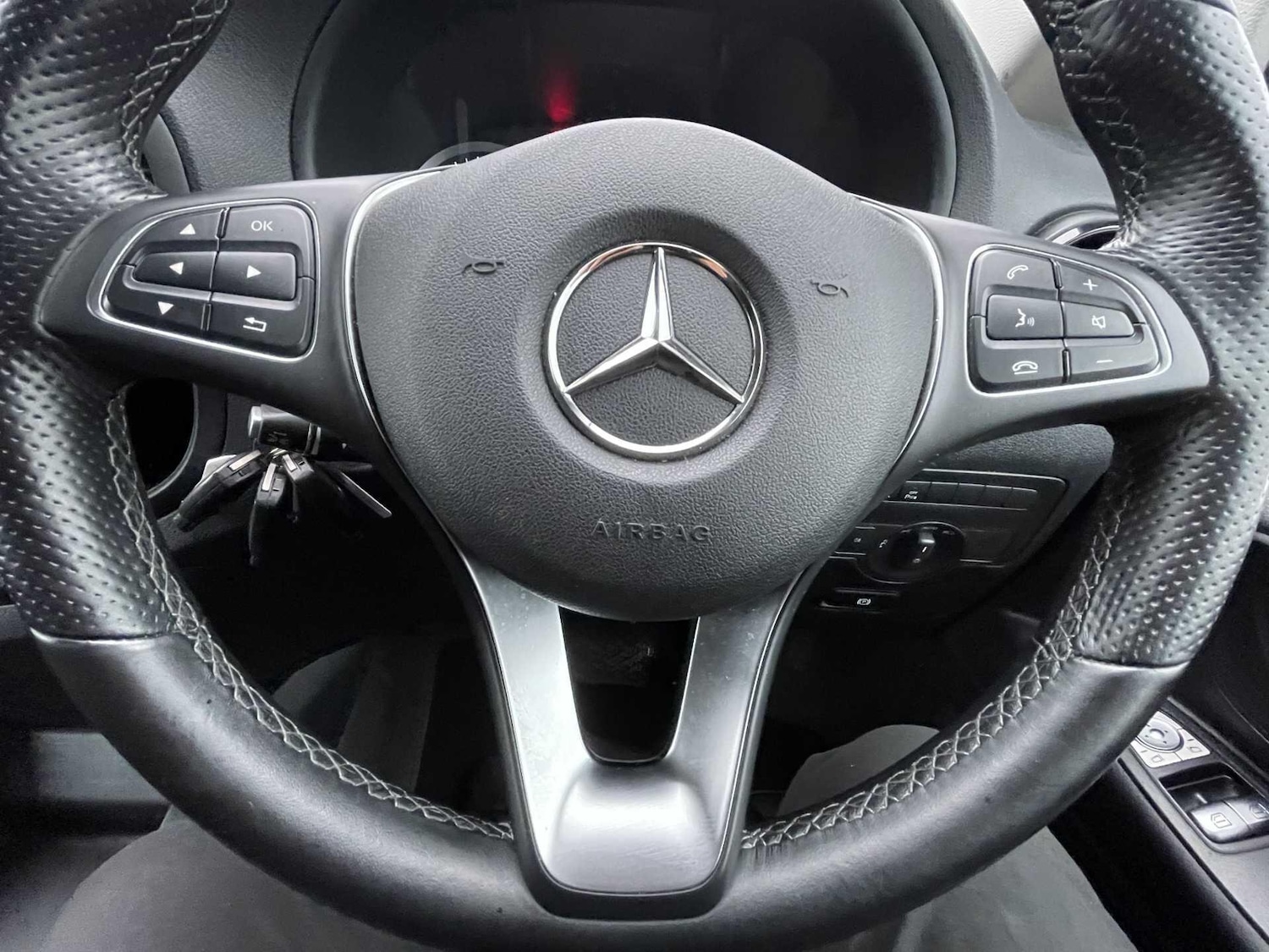 Used Mercedes-Benz Vito 2024 for sale - 77604703: Photo 31