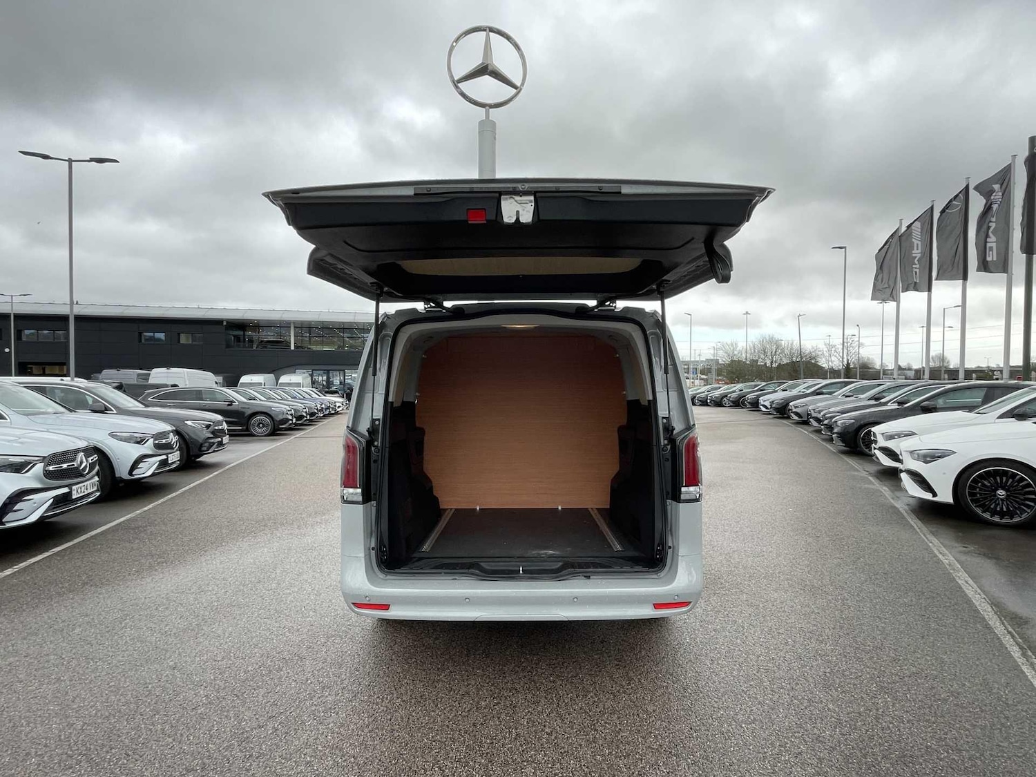 Used Mercedes-Benz Vito 2025 for sale - 77604704: Photo 9