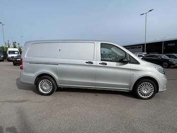 Used Mercedes-Benz Vito 2022 for sale - 78231853: Photo
