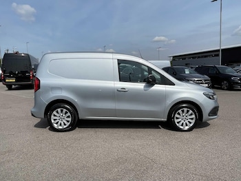 Used Mercedes-Benz Citan 2024 for sale - 79303520: Photo