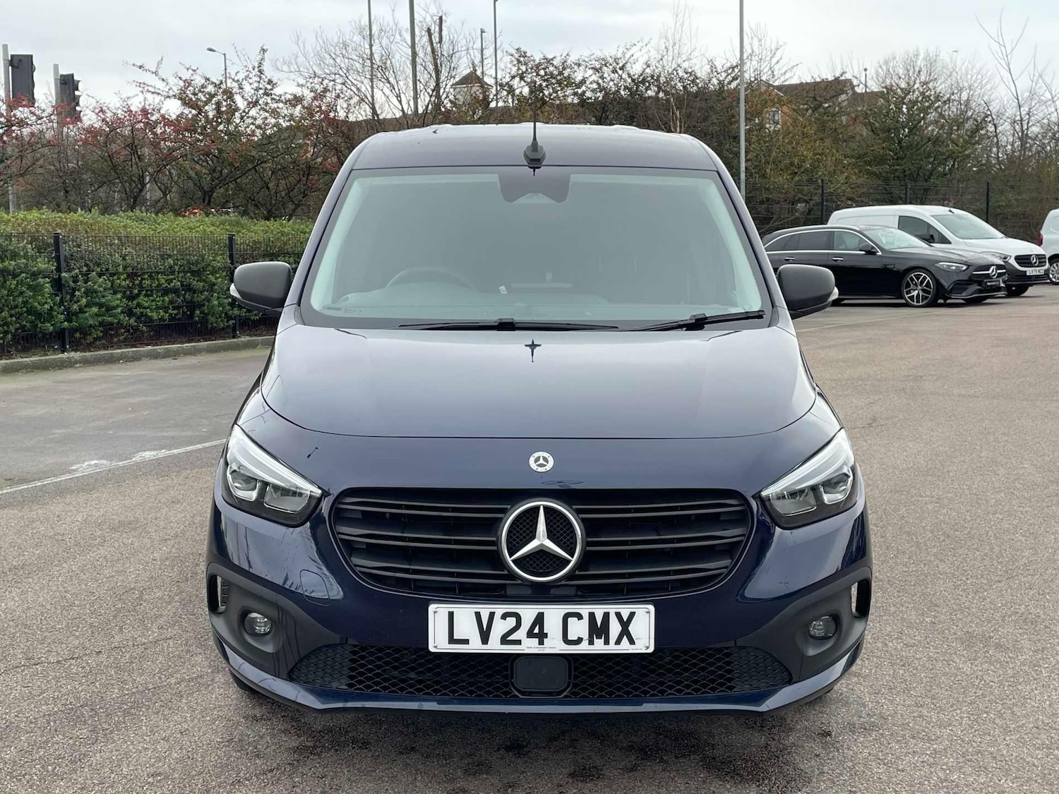 Used Mercedes-Benz Citan 2024 for sale - 77604717: Photo 2