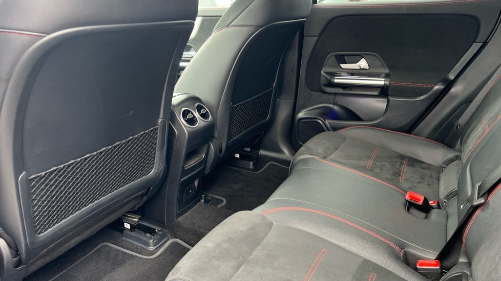 Used Mercedes-Benz EQA 2021 for sale - 76533879: Photo 24