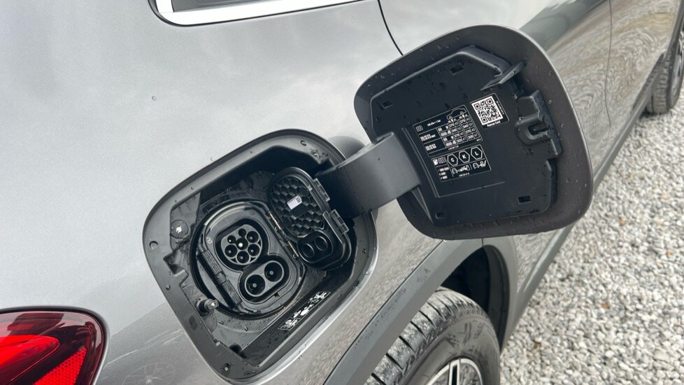 Used Mercedes-Benz EQA 2021 for sale - 76533879: Photo 28