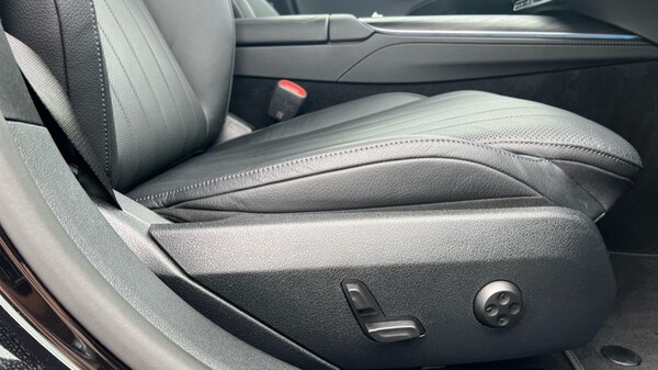 Used Mercedes-Benz E-Class 2024 for sale - 76086763: Photo 39