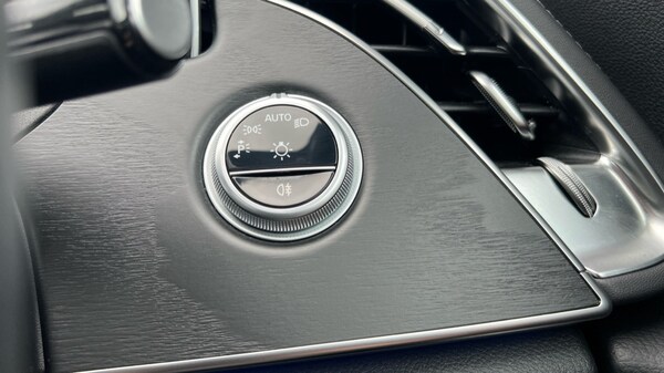 Used Mercedes-Benz E-Class 2024 for sale - 76086763: Photo 54
