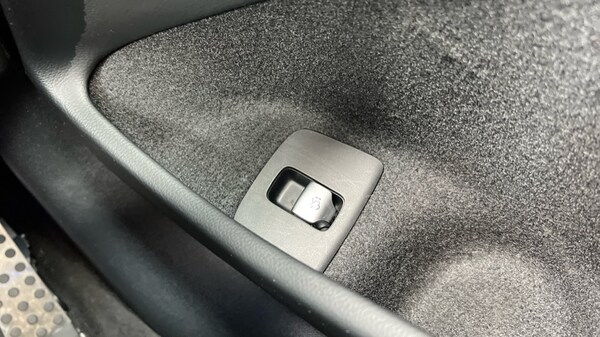 Used Mercedes-Benz E-Class 2024 for sale - 76086763: Photo 55