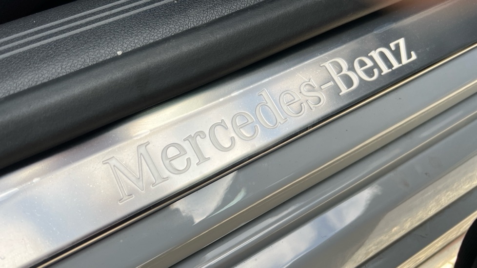 Used Mercedes-Benz E Class 2025 for sale - 76328089: Photo 44