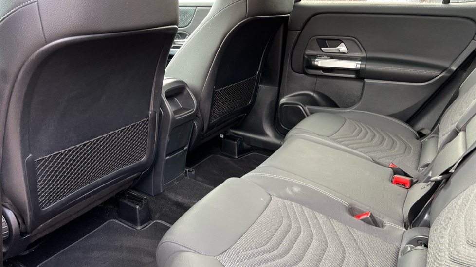 Used Mercedes-Benz GLB 2025 for sale - 76272804: Photo 24