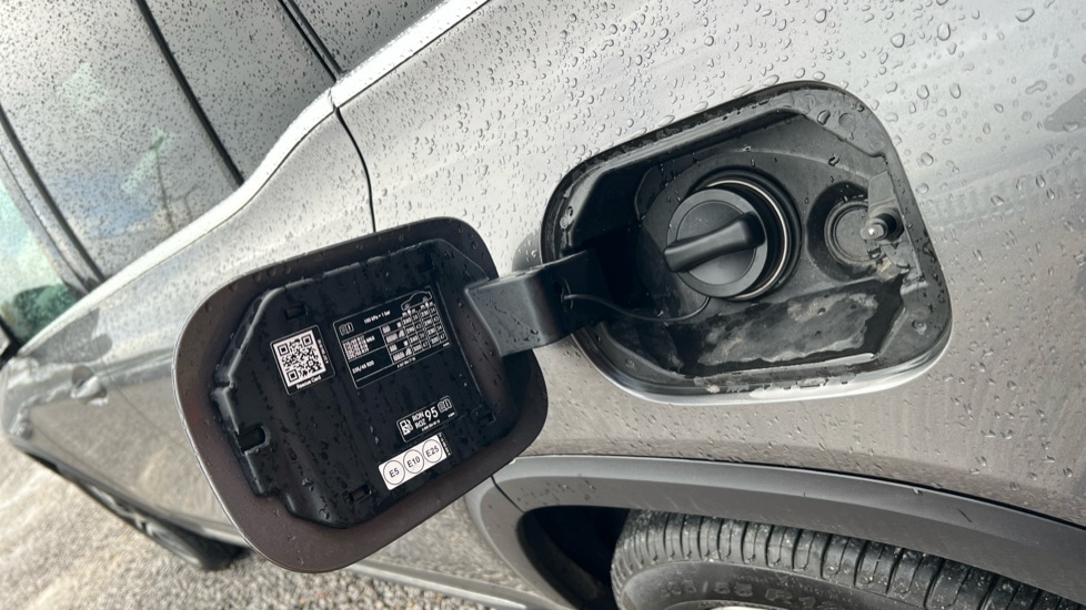 Used Mercedes-Benz GLB 2025 for sale - 76272804: Photo 28