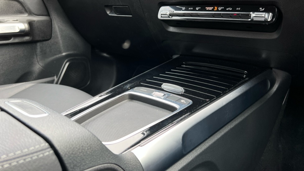 Used Mercedes-Benz GLB 2025 for sale - 76272804: Photo 34