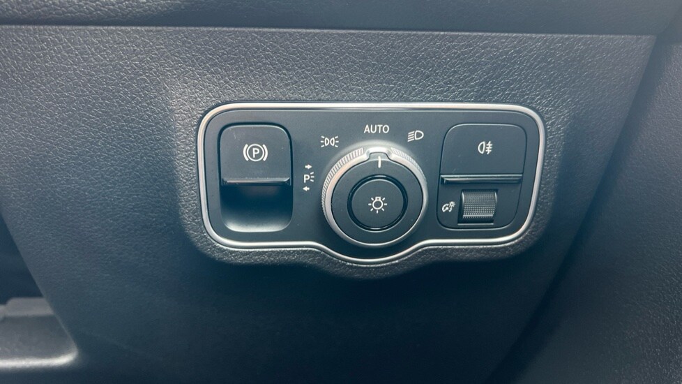 Used Mercedes-Benz GLB 2025 for sale - 76272804: Photo 52