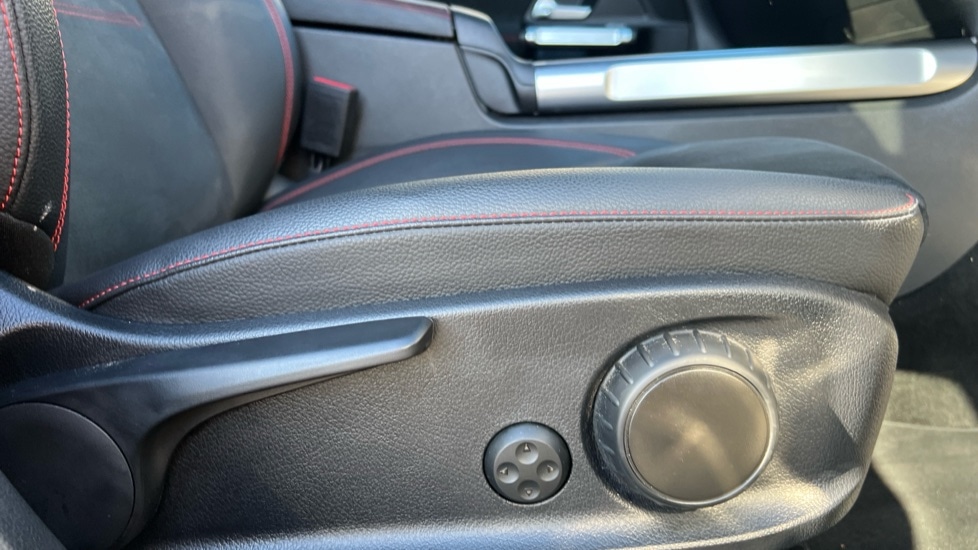 Used Mercedes-Benz GLB 2024 for sale - 76116780: Photo 39