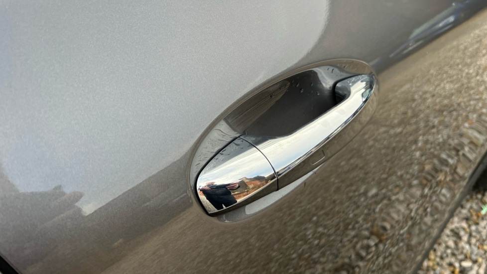 Used Mercedes-Benz EQA 2023 for sale - 77019893: Photo 44