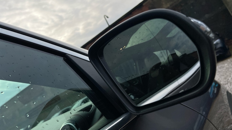 Used Mercedes-Benz EQA 2023 for sale - 77019893: Photo 45