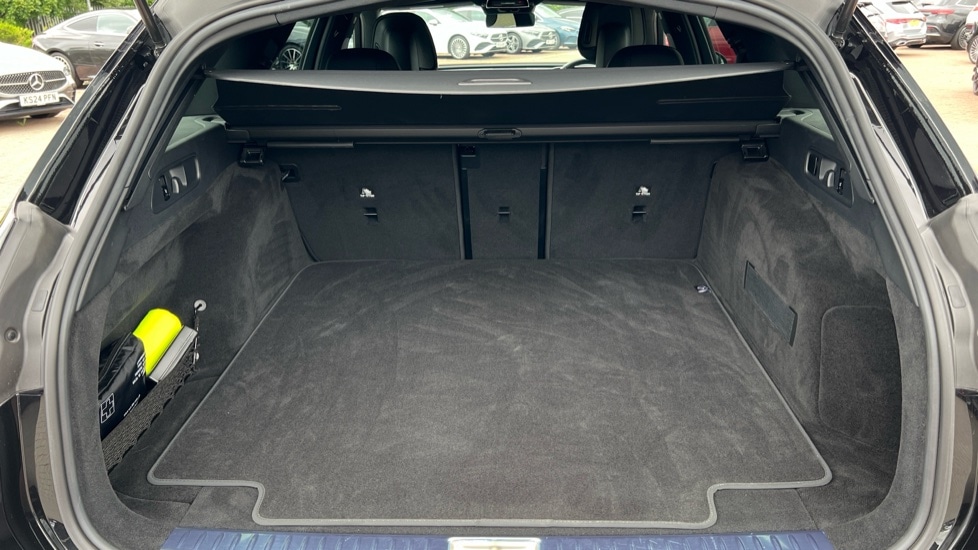 Used Mercedes-Benz E Class 2024 for sale - 76684071: Photo 17