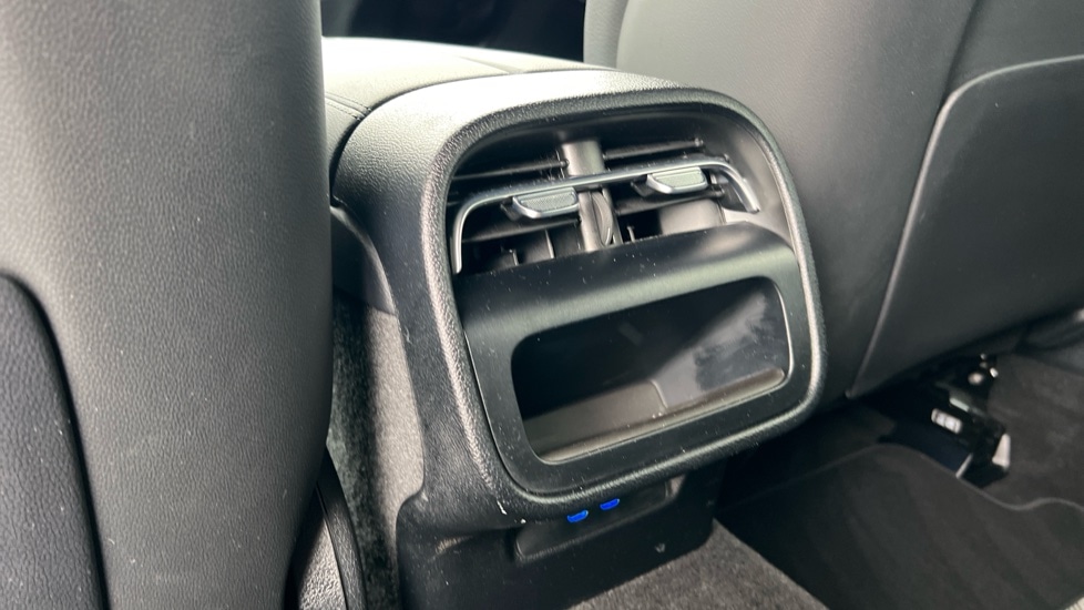 Used Mercedes-Benz E Class 2024 for sale - 76684071: Photo 36