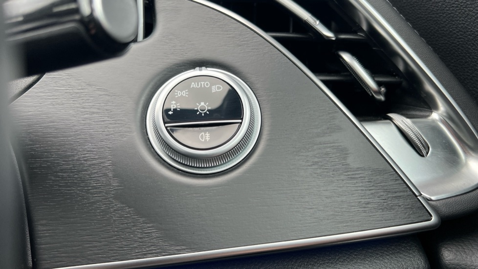 Used Mercedes-Benz E Class 2024 for sale - 76684071: Photo 54