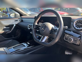 Used Mercedes-Benz CLA 2024 for sale - 75943035: Photo