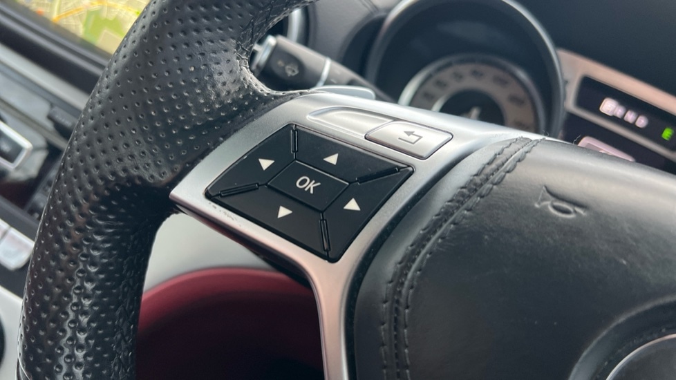 Used Mercedes-Benz SL 2015 for sale - 76888719: Photo 30