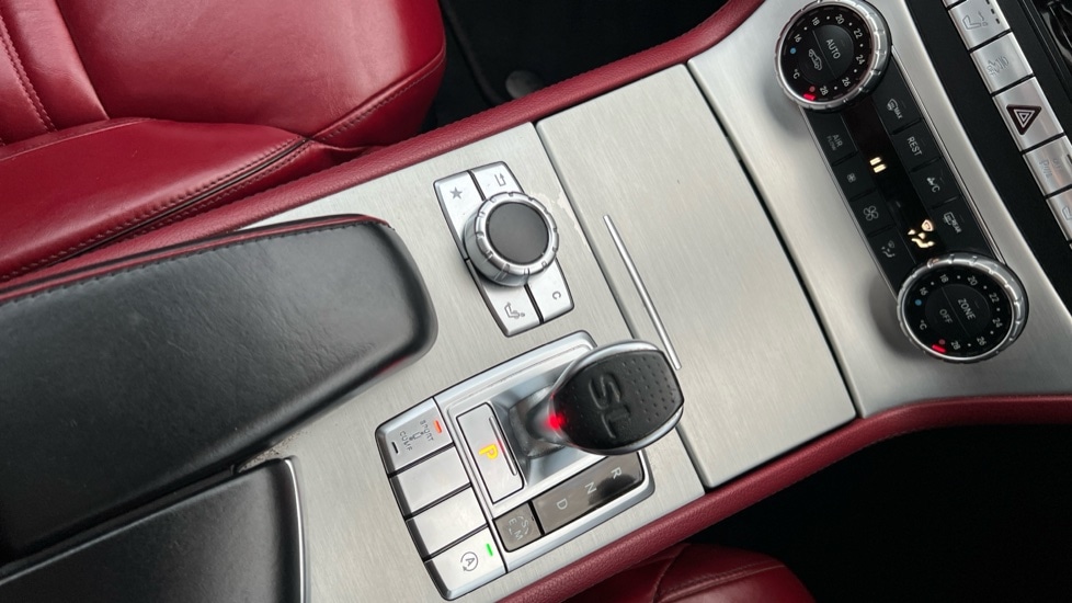 Used Mercedes-Benz SL 2015 for sale - 76888719: Photo 35