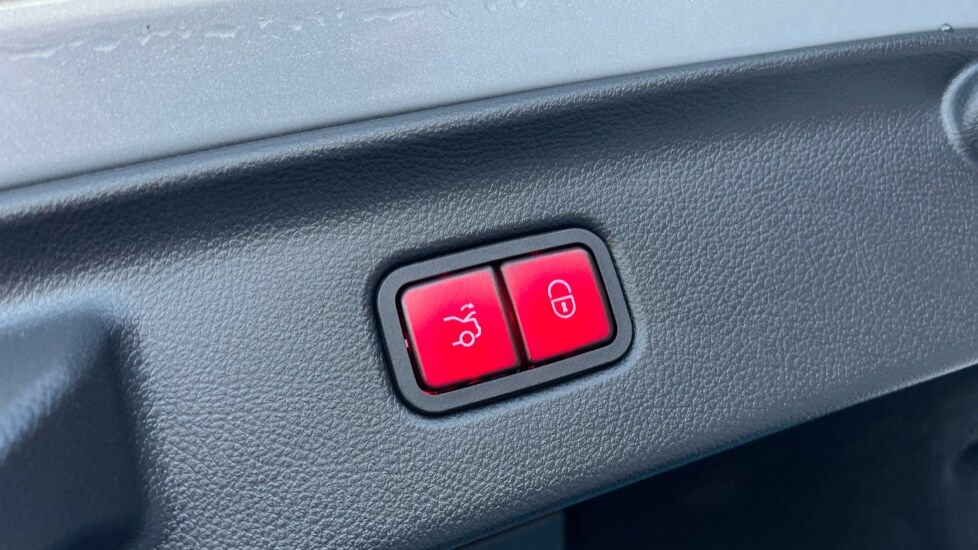 Used Mercedes-Benz S Class 2024 for sale - 76796565: Photo 57