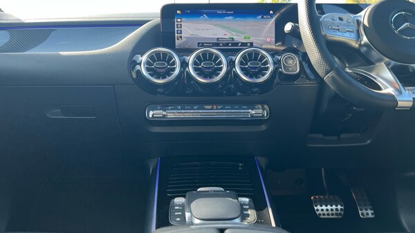 Used Mercedes-Benz GLA 2023 for sale - 76112359: Photo 13