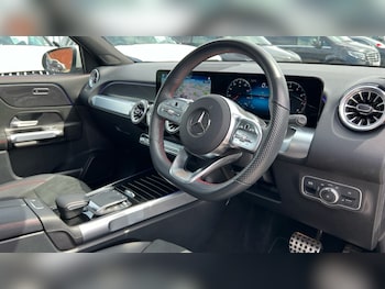 Used Mercedes-Benz GLB 2022 for sale - 75471885: Photo