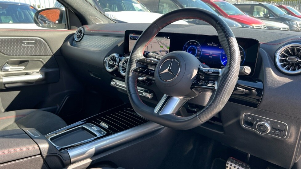Used Mercedes-Benz EQA 2024 for sale - 76015012: Photo 3