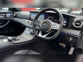 Used Mercedes-Benz E-Class 2020 for sale - 75796817: Photo