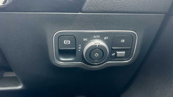 Used Mercedes-Benz EQA 2022 for sale - 76086653: Photo 55