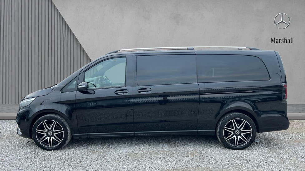 Used Mercedes-Benz V-Class 2024 for sale - 77070944: Photo 10