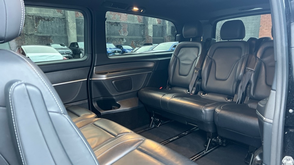 Used Mercedes-Benz V-Class 2024 for sale - 77070944: Photo 24