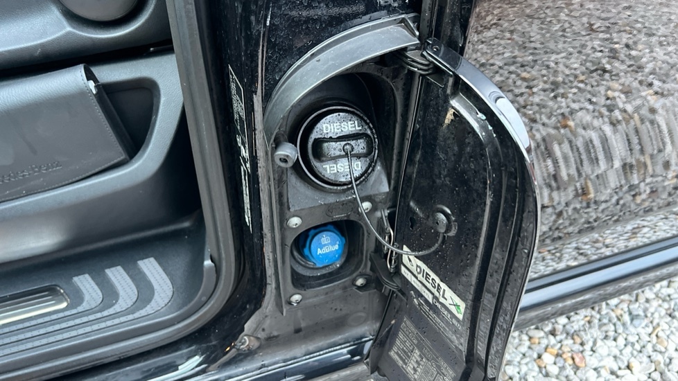 Used Mercedes-Benz V-Class 2024 for sale - 77070944: Photo 28