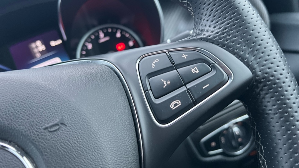 Used Mercedes-Benz V-Class 2024 for sale - 77070944: Photo 29