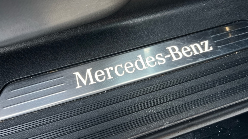 Used Mercedes-Benz V-Class 2024 for sale - 77070944: Photo 44