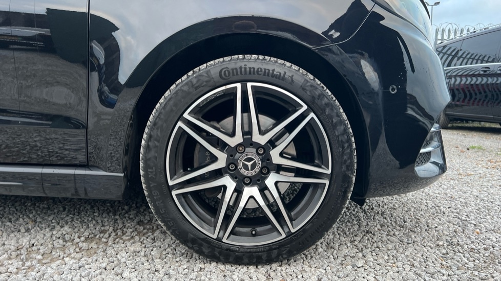 Used Mercedes-Benz V-Class 2024 for sale - 77070944: Photo 5