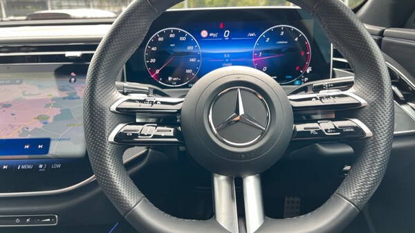 Used Mercedes-Benz E-Class 2024 for sale - 76176208: Photo 12