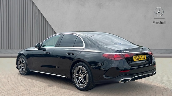 Used Mercedes-Benz E-Class 2024 for sale - 76176208: Photo 2