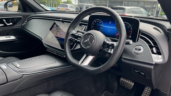 Used Mercedes-Benz E-Class 2024 for sale - 76176208: Photo 3