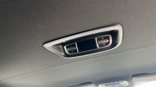 Used Mercedes-Benz V-Class 2025 for sale - 76244470: Photo 36