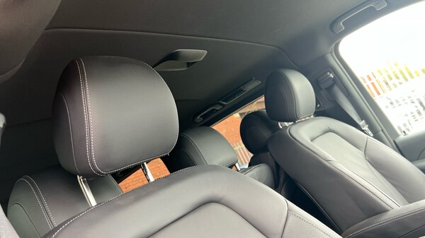 Used Mercedes-Benz V-Class 2025 for sale - 76244470: Photo 38